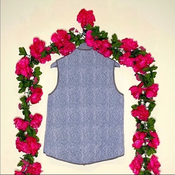 LOGO by Lori Goldstein Python Print Vest Size M - Picture 6 of 6